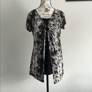 Fairy Grunge Black and White Tie-Dye snow leopard Women's Top with o ring detail